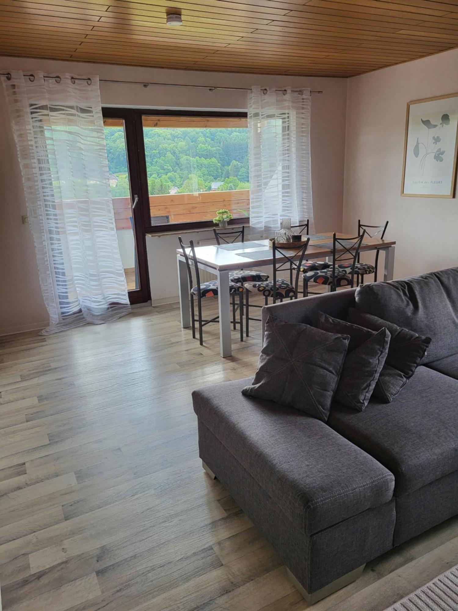 Ferienwohnung Weitblick Uninah Homburg  Esterno foto